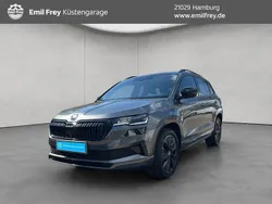 Grau Gebraucht 2024 Skoda Karoq SportLine SUV | 35.790 € (Guter Preis)