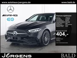 Obsidianschwarz metallic Gebraucht 2024 Mercedes C180 AMG Limousine | 40.440 € (Fairer Preis)