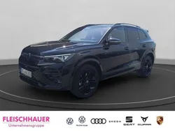 Schwarz Gebraucht 2025 VW Tiguan R-line SUV | 55.490 €
