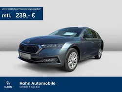 Grau Gebraucht 2020 Skoda Octavia Style Kombi | 17.990 € (Fairer Preis)