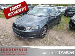 Quarzgrau metallic Gebraucht 2017 Skoda Octavia Drive Limousine | 12.885 € (Guter Preis)