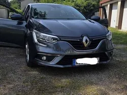 Grau Gebraucht 2016 Renault Mégane III Life Kleinwagen | 6.400 € (Guter Preis)