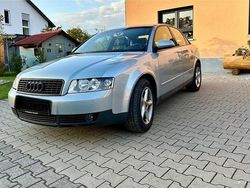 Blau Gebraucht 2001 Audi A4 Limousine | 3.750 € (Etwas zu teuer)