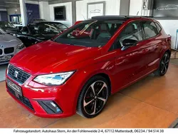 Red metallic Gebraucht 2024 Seat Ibiza FR-Line Limousine | 22.610 € (Fairer Preis)