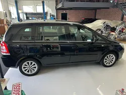Gebraucht 2014 Opel Zafira Family Van / Kleinbus | 7.960 € (Fairer Preis)