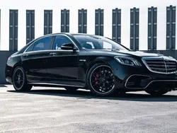 Obsidianschwarz metalliclack Gebraucht 2018 Mercedes S63 AMG AMG Limousine | 92.600 €
