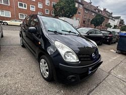 Schwarz Gebraucht 2011 Nissan Pixo Kleinwagen | 2.200 € (Fairer Preis)