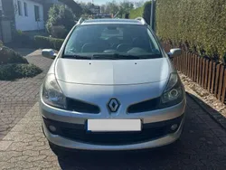 Silber Gebraucht 2009 Renault Clio GrandTour Kombi | 2.999 € (Fairer Preis)