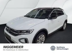 Pure white Gebraucht 2024 VW T-Roc Style SUV | 29.495 € (Fairer Preis)