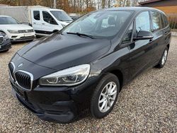 Schwarz Gebraucht 2022 BMW 216 Gran Tourer Advantage Van / Kleinbus | 13.685 € (Fairer Preis)