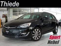Karbonschwarz metallic Gebraucht 2013 Opel Astra Active Kombi | 3.550 € (Superpreis)