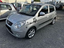 Silber Gebraucht 2008 Kia Picanto Start Kleinwagen | 1.600 € (Guter Preis)