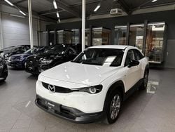 Weiß Gebraucht 2023 Mazda MX30 Prime-Line SUV | 16.900 € (Guter Preis)