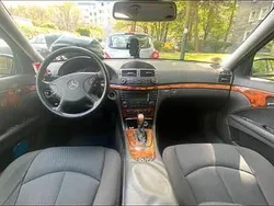 Schwarz Gebraucht 2003 Mercedes E240 Elegance Limousine | 2.800 € (Guter Preis)