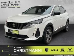 Lack weiss perlglänzend/metall Gebraucht 2022 Peugeot 3008 Allure SUV | 25.990 € (Fairer Preis)