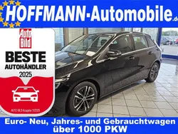 Kosmosschwarz met. Gebraucht 2024 Mercedes B200 Progressive Van / Kleinbus | 31.700 € (Fairer Preis)