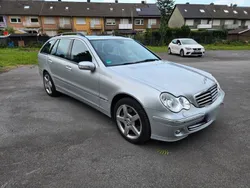 Silber Gebraucht 2006 Mercedes C320 Avantgarde Kombi | 3.999 € (Fairer Preis)