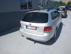 Silber Gebraucht 2010 VW Golf VI Comfortline Kombi | 7.300 € (Etwas zu teuer)