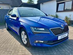 Blau Gebraucht 2018 Skoda Superb Limousine | 13.990 € (Guter Preis)