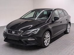Mitternachtsschwarz met. Gebraucht 2018 Seat Leon ST FR Kombi | 14.980 € (Fairer Preis)