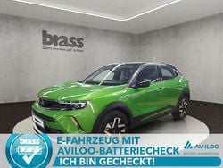 Matcha grün (metallic) Gebraucht 2022 Opel Mokka-e Elegance SUV | 17.950 € (Guter Preis)