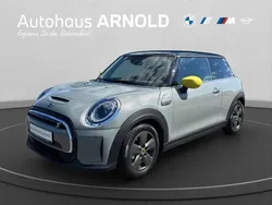 Grau Gebraucht 2022 Mini Cooper SE Essential Kleinwagen | 15.930 € (Guter Preis)
