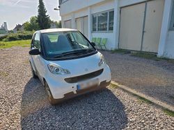 Weiß Gebraucht 2009 Smart ForTwo Coupé Coupé | 2.500 € (Fairer Preis)
