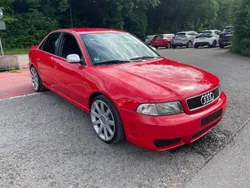 Rot Gebraucht 1999 Audi A4 Basis Limousine | 5.599 €