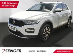 Pure white Gebraucht 2021 VW T-Roc Active SUV | 23.380 € (Fairer Preis)