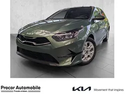 Grün Neu 2024 Kia Ceed Sportswagon Vision Kombi | 19.990 € (Guter Preis)