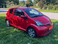 Rot Gebraucht 2007 Toyota Aygo Kleinwagen | 2.950 € (Fairer Preis)
