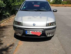 Grau Gebraucht 2001 Fiat Punto Kleinwagen | 700 € (Guter Preis)