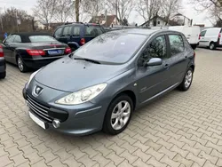 Grau Gebraucht 2007 Peugeot 307 Limousine | 3.999 € (Teuer)