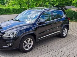 Schwarz Gebraucht 2016 VW Tiguan R-line SUV | 19.500 € (Superpreis)