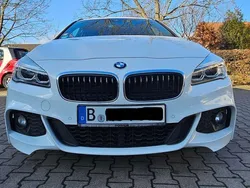 Weiß Gebraucht 2017 BMW 218 M Sport Van / Kleinbus | 13.900 € (Superpreis)
