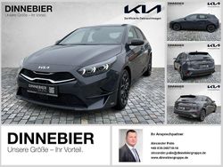 Pentametal grau metallic Gebraucht 2025 Kia Ceed Kleinwagen | 22.979 € (Guter Preis)