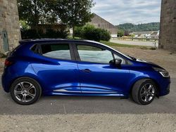 Blau Gebraucht 2017 Renault Clio IV Intens Limousine | 8.700 € (Fairer Preis)