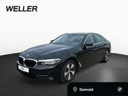 Schwarz Gebraucht 2022 BMW 520 Limousine | 31.990 € (Superpreis)