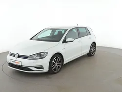 Weiß Gebraucht 2018 VW Golf VII Highline Limousine | 17.010 € (Fairer Preis)