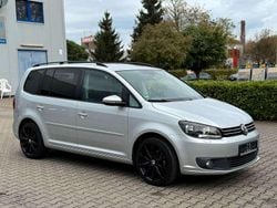 Silber Gebraucht 2012 VW Touran Comfortline Van / Kleinbus | 6.400 € (Fairer Preis)