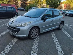 Silber Gebraucht 2007 Peugeot 207 Limousine | 2.700 € (Fairer Preis)
