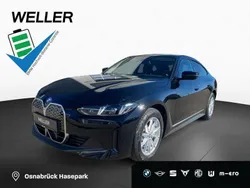 Schwarz (schwarz) Gebraucht 2024 BMW i4 Comfort Edition Limousine | 40.990 € (Superpreis)