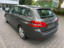 Silber Gebraucht 2020 Peugeot 308 Limousine | 7.616 € (Superpreis)