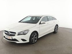 Weiß Gebraucht 2015 Mercedes CLA180 Shooting Brake Urban Kombi | 18.050 € (Fairer Preis)