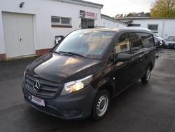 Schwarz Gebraucht 2018 Mercedes Vito Van / Kleinbus | 10.999 € (Superpreis)