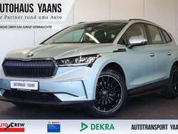 Silber Gebraucht 2023 Skoda Enyaq iV Loft SUV | 24.689 € (Superpreis)