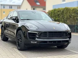 Schwarz Gebraucht 2017 Porsche Macan GTS Black Edition SUV | 30.499 € (Fairer Preis)