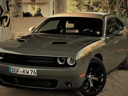 Grau Gebraucht 2017 Dodge Challenger Coupé | 23.499 € (Etwas zu teuer)