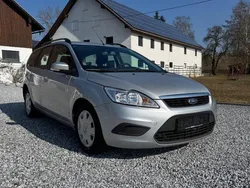 Silber Gebraucht 2008 Ford Focus Style Kombi | 1.290 € (Guter Preis)