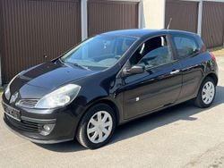 Perlmuttschwarz Gebraucht 2006 Renault Clio II Dynamique Kleinwagen | 900 € (Superpreis)